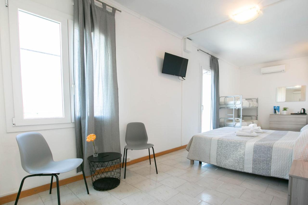 Hotel Mara Rimini Exteriör bild