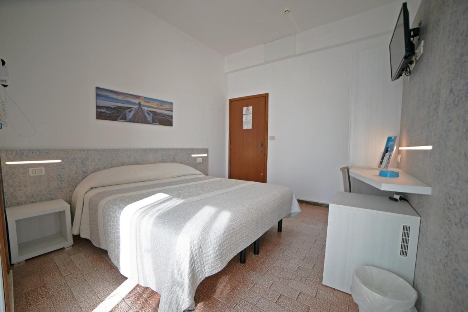 Hotel Mara Rimini Exteriör bild